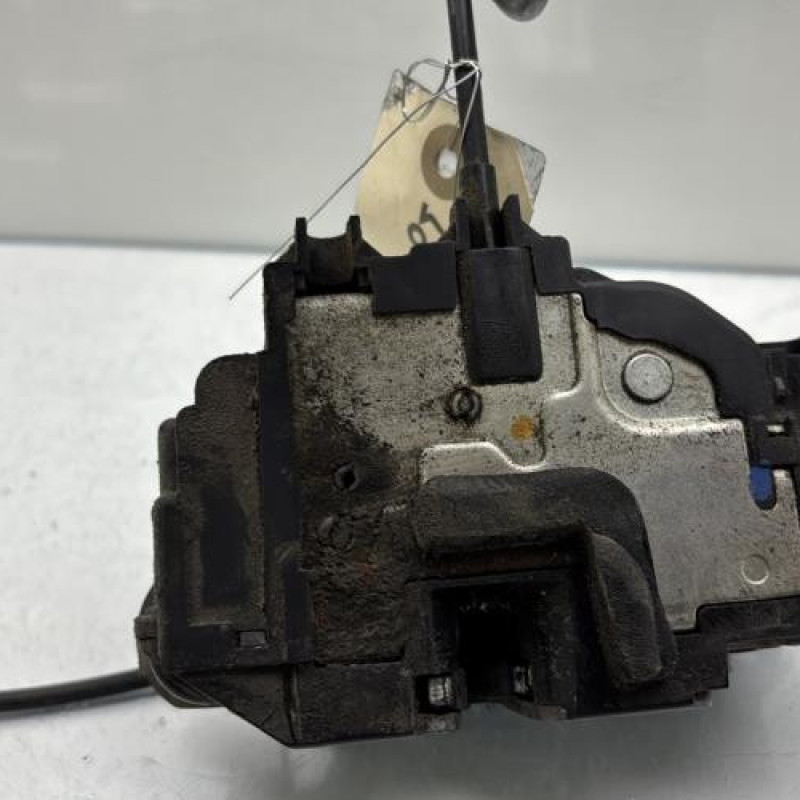 Serrure avant gauche RENAULT CLIO 3 Photo n°7