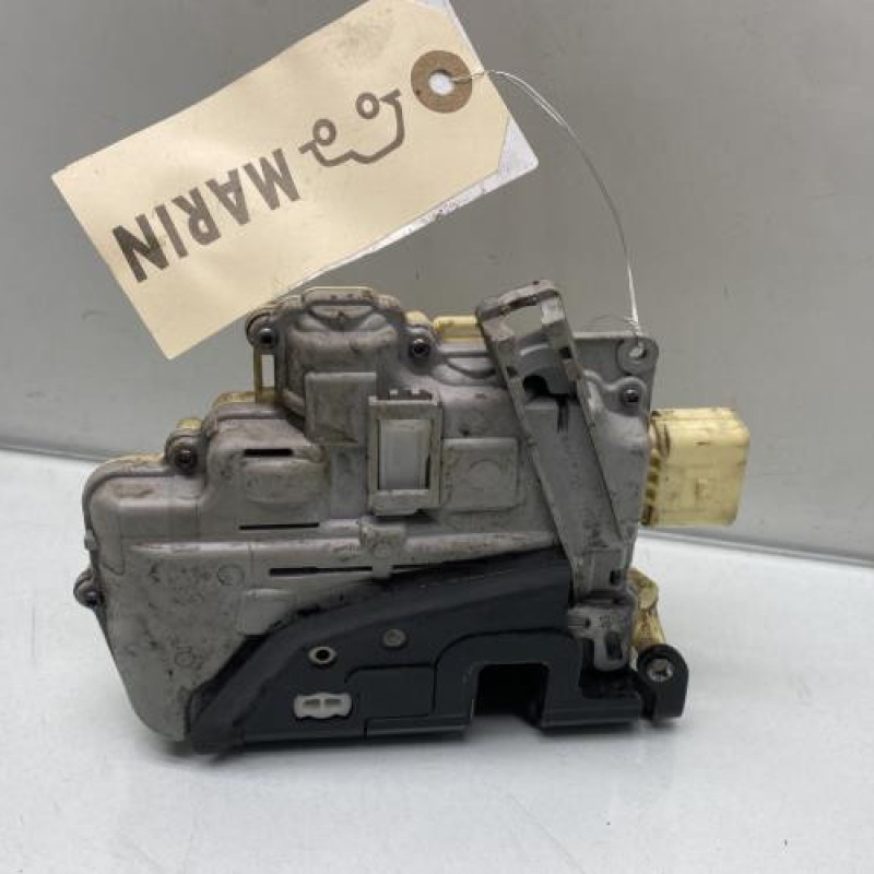 Serrure avant gauche VOLKSWAGEN PASSAT 7 Photo n°3