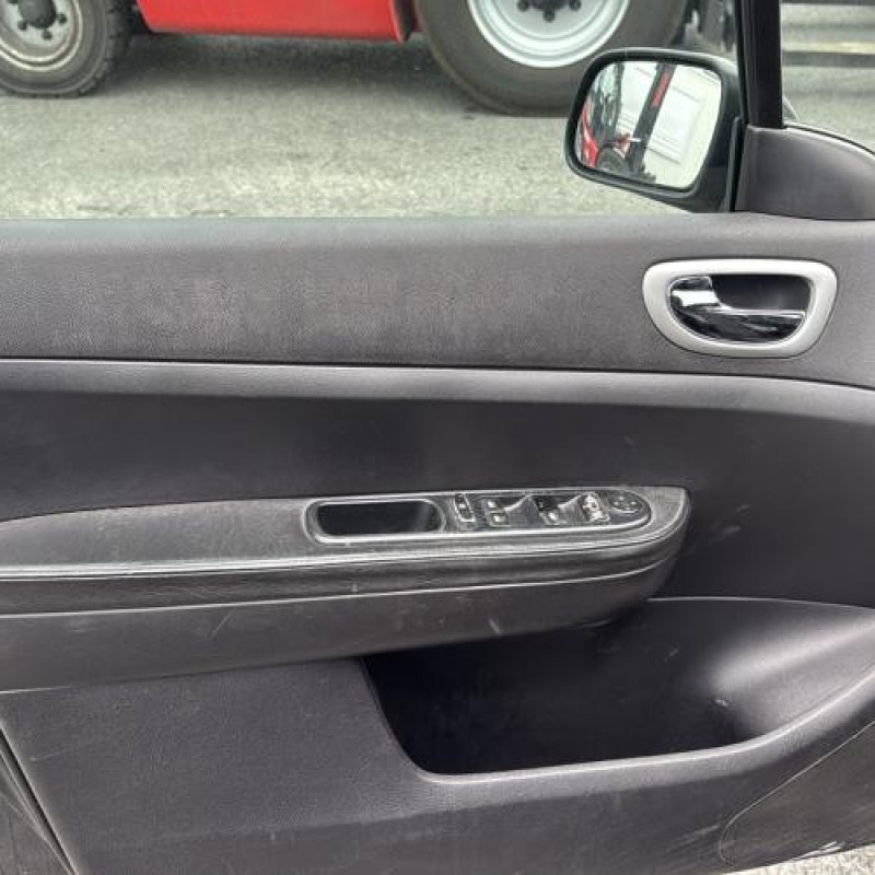 Serrure avant droit PEUGEOT 307 Photo n°13