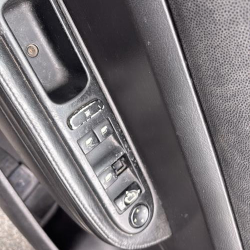 Serrure avant droit PEUGEOT 307 Photo n°14