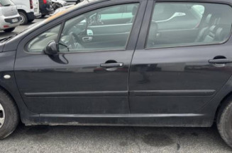 Serrure avant gauche PEUGEOT 307