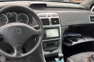 Serrure avant gauche PEUGEOT 307