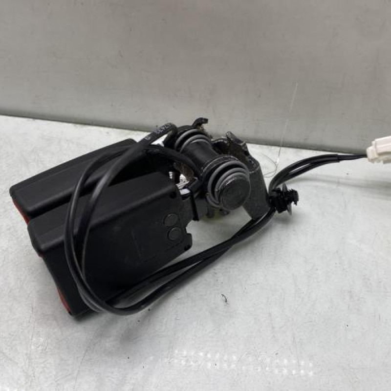 Attache ceinture arriere droit PEUGEOT 308 2 Photo n°3