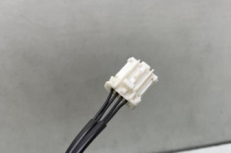 Attache ceinture arriere droit PEUGEOT 308 2