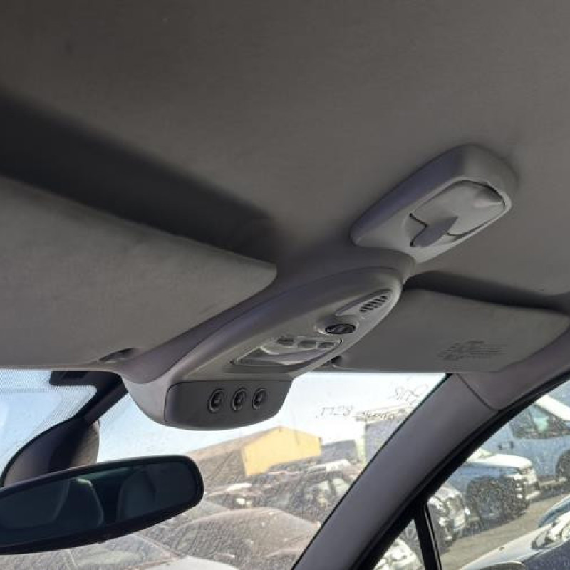 Aile avant droit PEUGEOT 807 Photo n°18