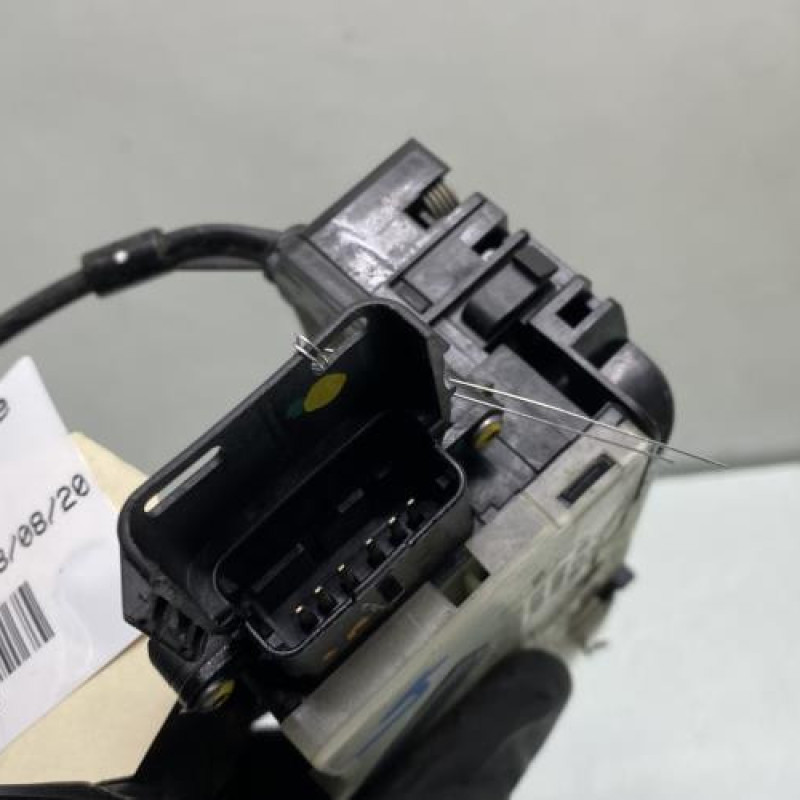 Serrure avant gauche PEUGEOT 207 Photo n°4