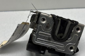 Serrure avant gauche DACIA SANDERO 1