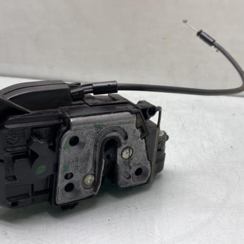 Serrure avant gauche RENAULT CLIO 3 Photo n°1