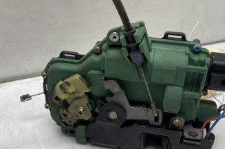 Serrure avant gauche VOLKSWAGEN GOLF 4