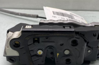 Serrure avant droit VOLKSWAGEN POLO 5 Photo n°1