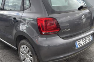 Serrure avant droit VOLKSWAGEN POLO 5