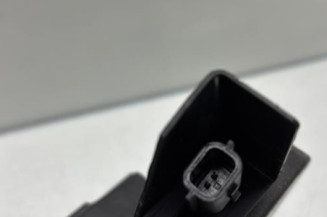 Serrure avant droit DACIA SANDERO 2