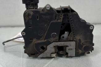 Serrure avant gauche OPEL CORSA D