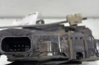 Serrure avant gauche OPEL CORSA D