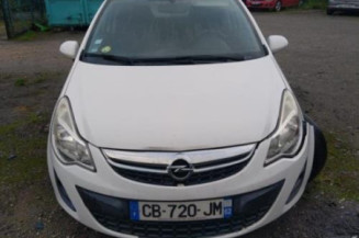 Serrure avant gauche OPEL CORSA D