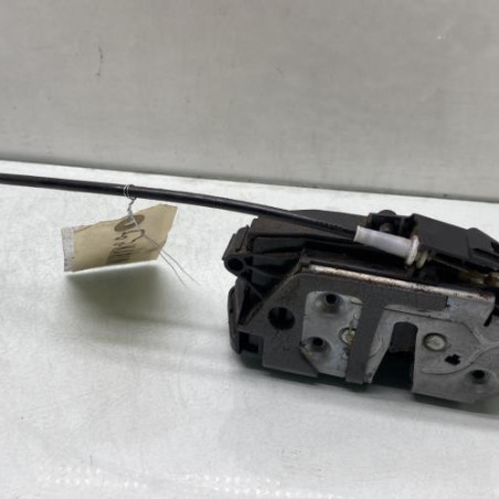 Serrure avant droit FORD FIESTA 6 Photo n°1