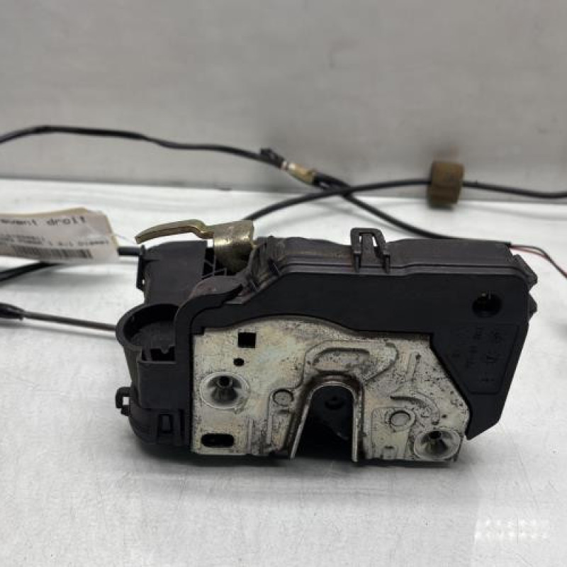 Serrure avant droit MERCEDES CLASSE C 203 Photo n°1