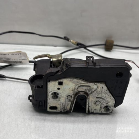 Serrure avant droit MERCEDES CLASSE C 203 Photo n°1