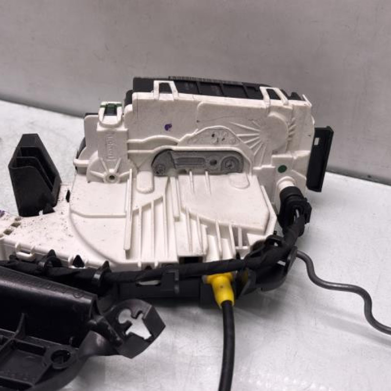 Serrure avant droit MERCEDES CLASSE C 204 Photo n°3