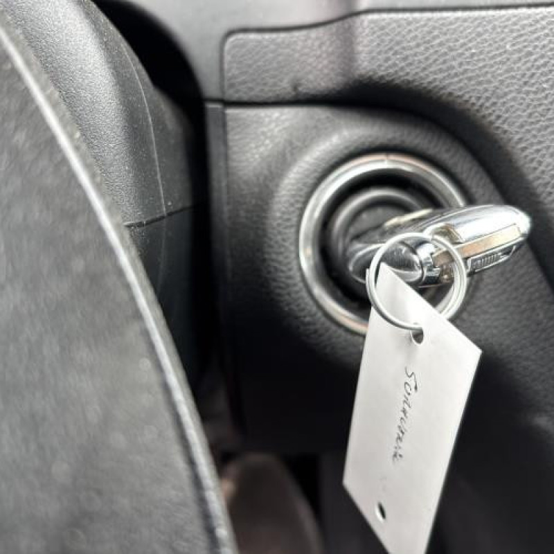 Serrure avant droit MERCEDES CLASSE C 204 Photo n°15