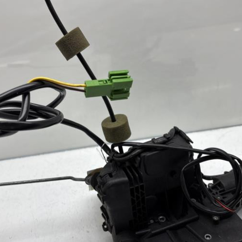 Serrure avant droit MERCEDES CLASSE CLS 219 Photo n°3