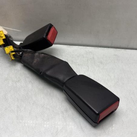 Attache ceinture arriere droit MERCEDES CLASSE C 204