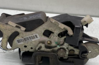 Serrure avant droit MERCEDES VITO 639