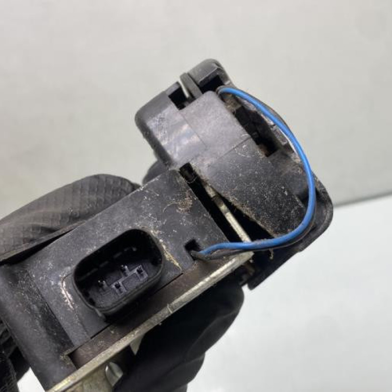 Serrure avant gauche MERCEDES VITO 639 Photo n°5