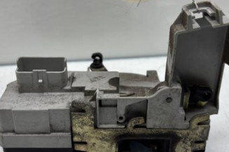 Serrure avant gauche PEUGEOT 307