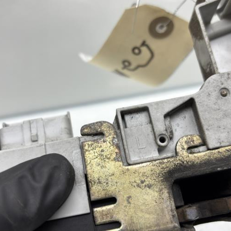 Serrure avant gauche PEUGEOT 307 Photo n°4