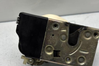 Serrure avant gauche PEUGEOT 307