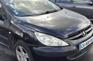 Serrure avant gauche PEUGEOT 307