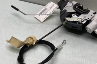 Serrure avant droit VOLKSWAGEN FOX