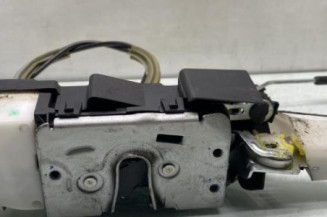 Serrure avant gauche VOLKSWAGEN FOX Photo n°1