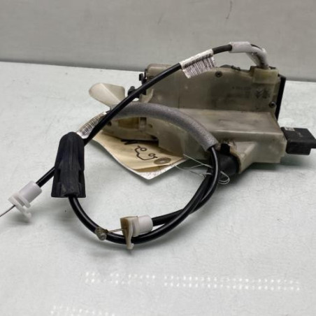 Serrure avant gauche PEUGEOT 208 1