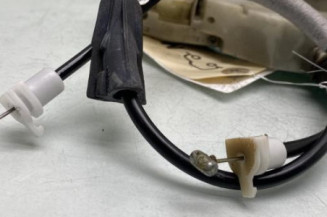 Serrure avant gauche PEUGEOT 208 1