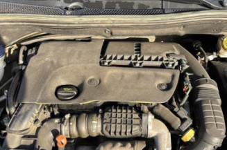 Serrure avant gauche PEUGEOT 208 1