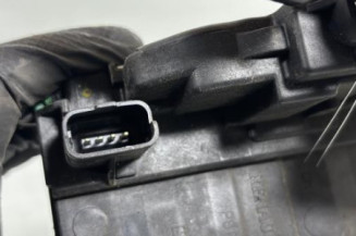 Serrure avant gauche RENAULT CLIO 3