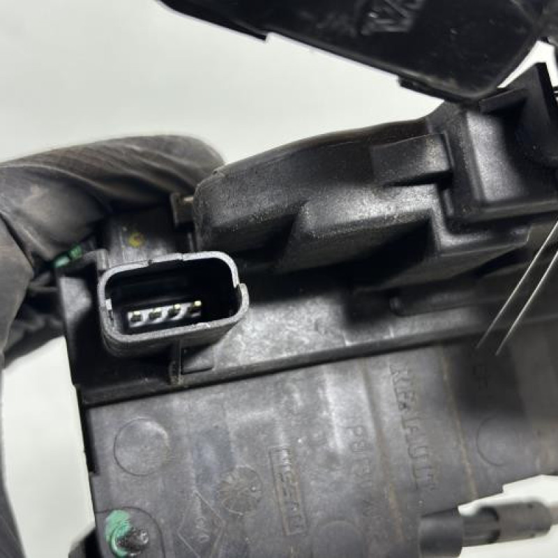 Serrure avant gauche RENAULT CLIO 3 Photo n°5