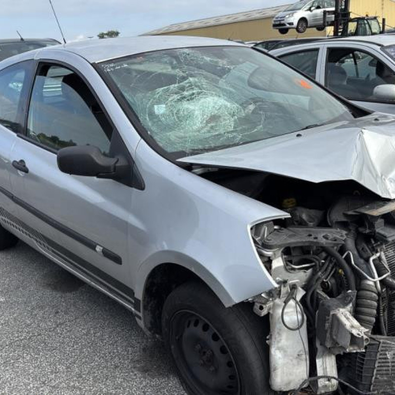 Serrure avant gauche RENAULT CLIO 3 Photo n°7