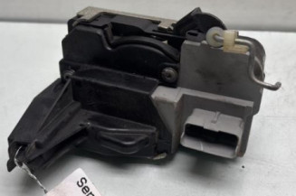 Serrure avant droit PEUGEOT 307