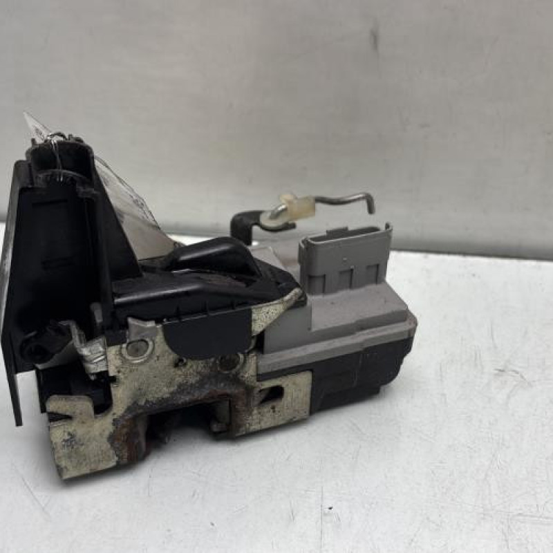 Serrure avant droit PEUGEOT 307 Photo n°4