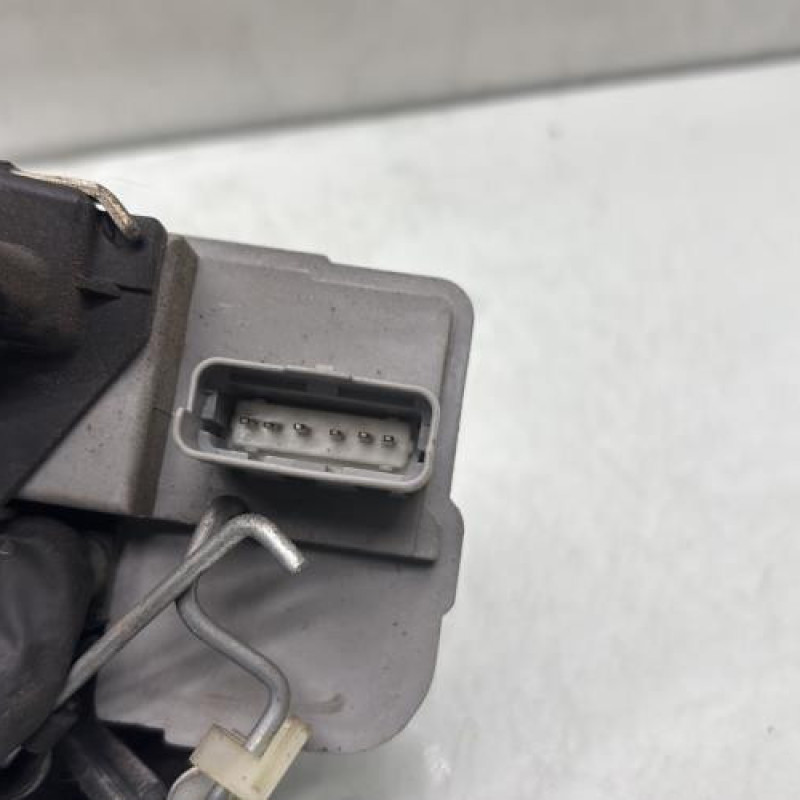 Serrure avant gauche PEUGEOT 307 Photo n°3