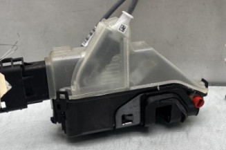 Serrure arriere droit PEUGEOT 208 2