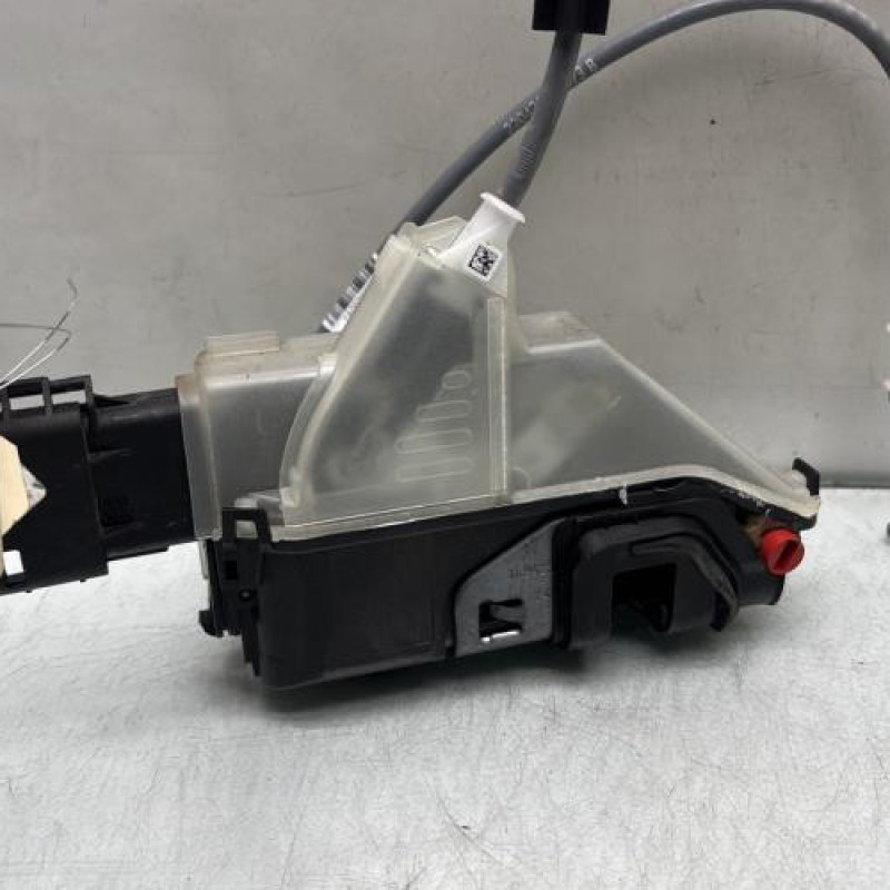 Serrure arriere droit PEUGEOT 208 2 Photo n°5