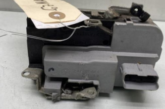 Serrure avant droit PEUGEOT 206+