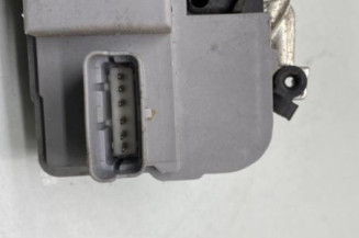 Serrure avant droit PEUGEOT 206+