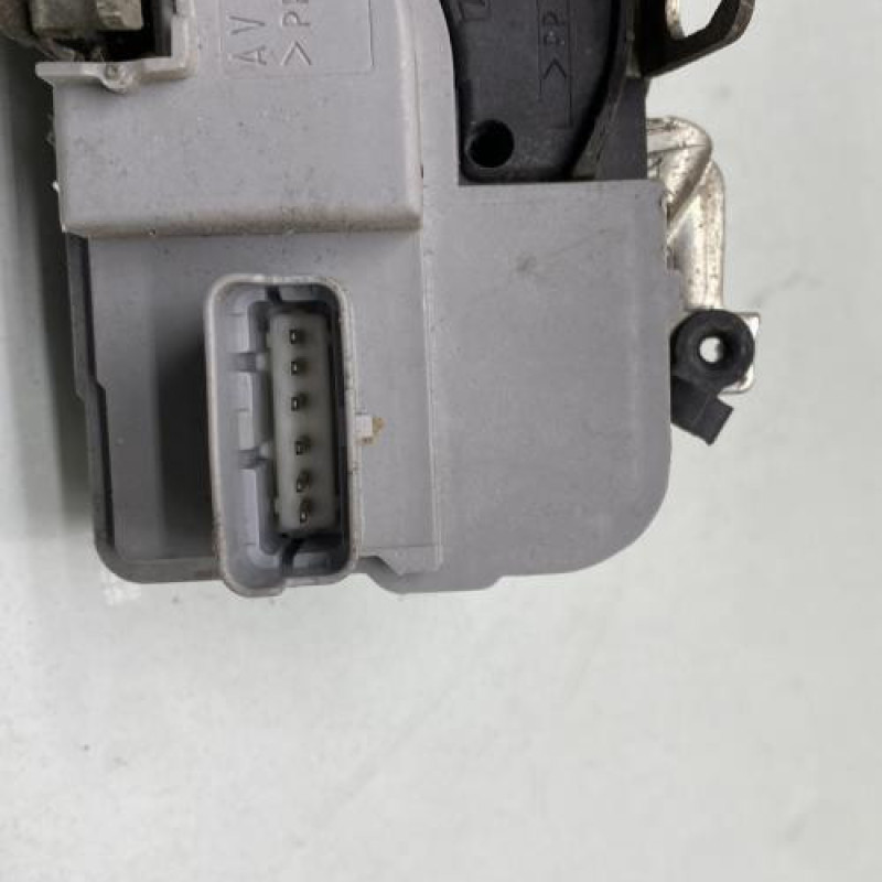 Serrure avant droit PEUGEOT 206+ Photo n°3