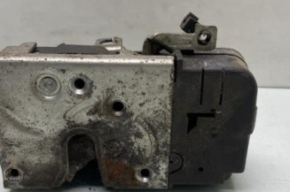 Serrure avant gauche PEUGEOT 206+ Photo n°1