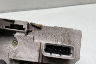 Serrure avant gauche PEUGEOT 307